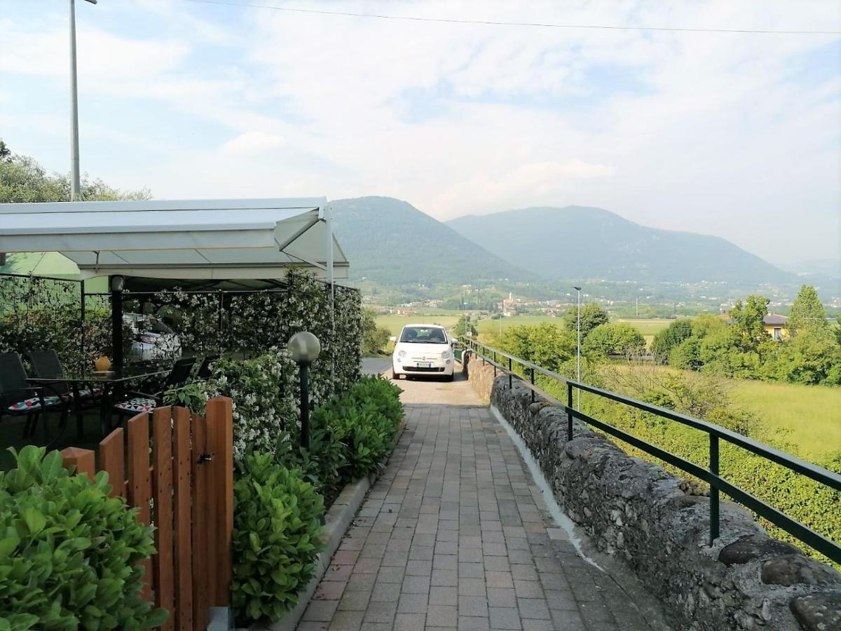 Corte Stella Apartment กอสเตร์มาโน ภายนอก รูปภาพ