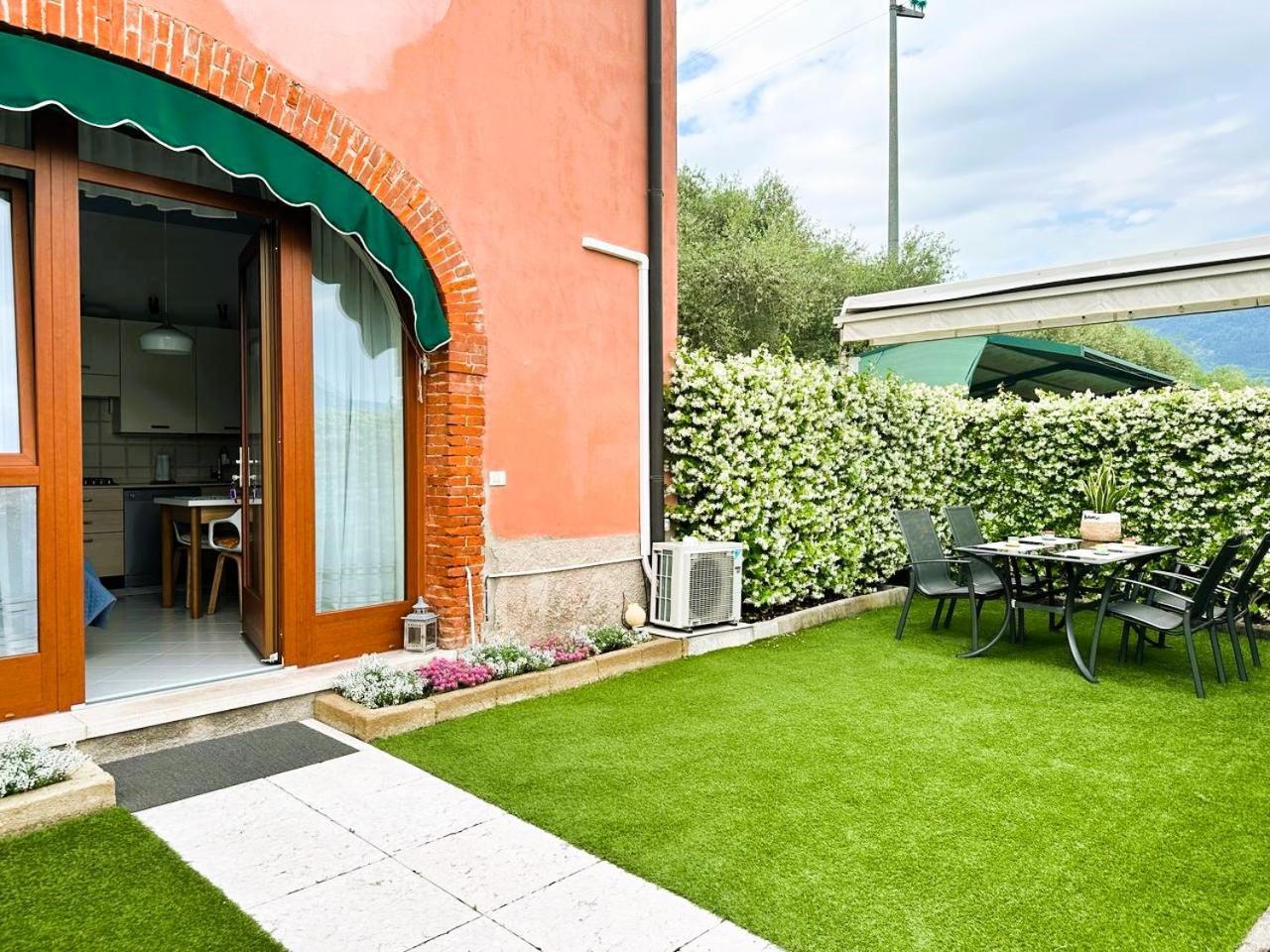 Corte Stella Apartment กอสเตร์มาโน ภายนอก รูปภาพ